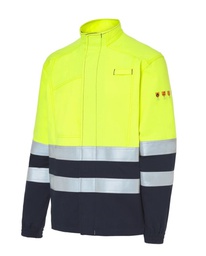 Cazadora A.V. Ignifuga Inherente Multinorma, EPI Cat III, Dos Cintas Reflectantes en pecho y antebrazo, 60% Modacrilico 38% Algodon % 2 Antiestatico